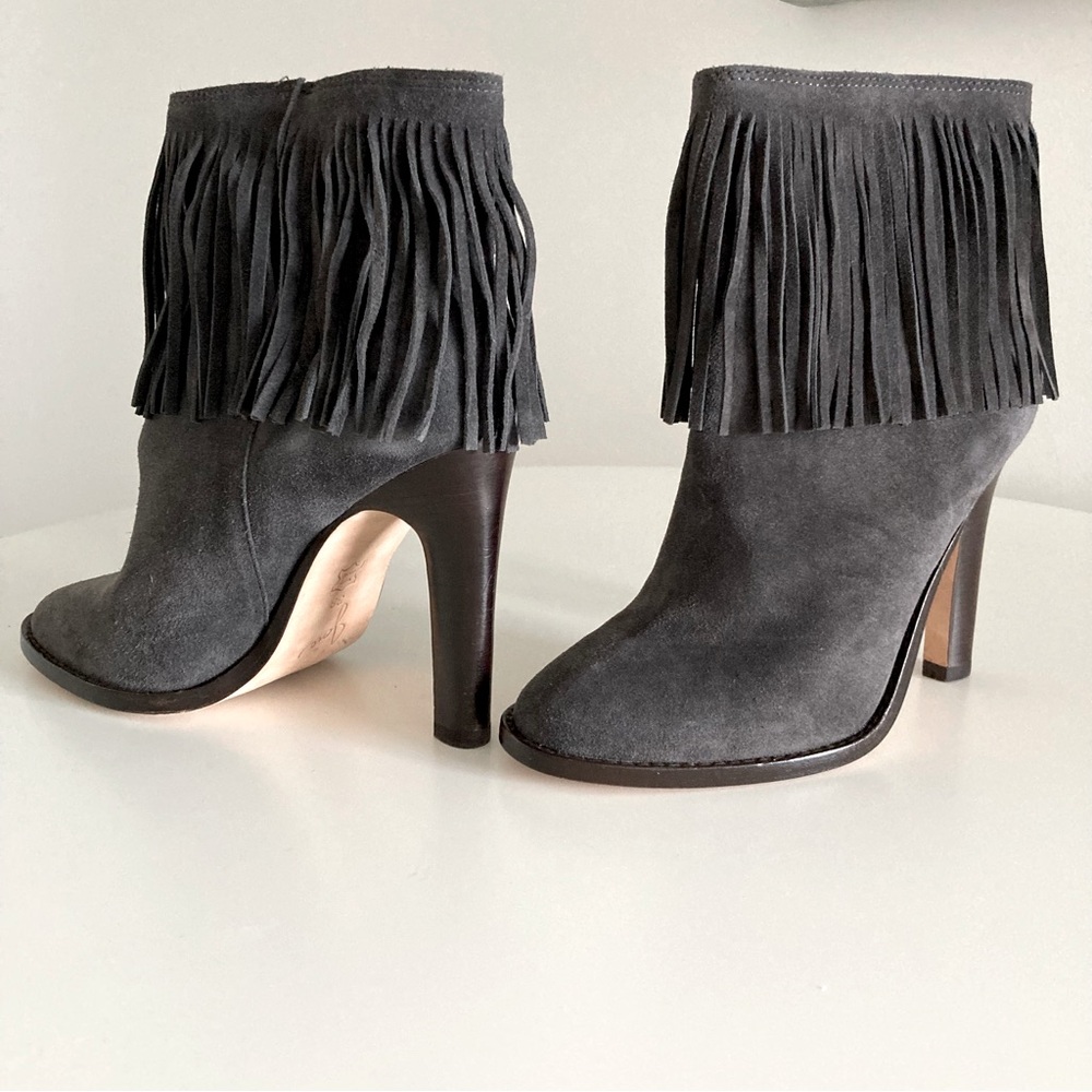 Joie NWT Cambrie Gray Suede Fringe High Heel Booties 38/8 $388